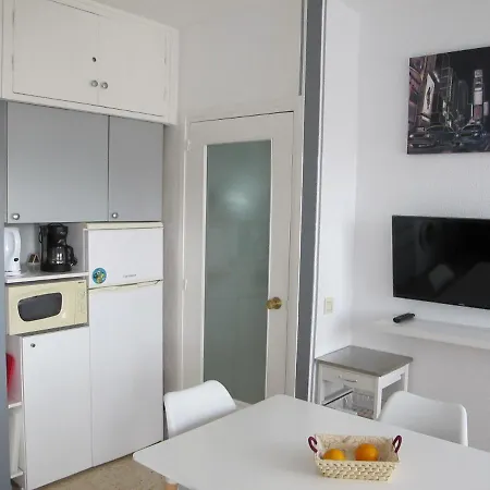 Apartamento Con Piscina - Los Sauces Apartment Lloret de Mar